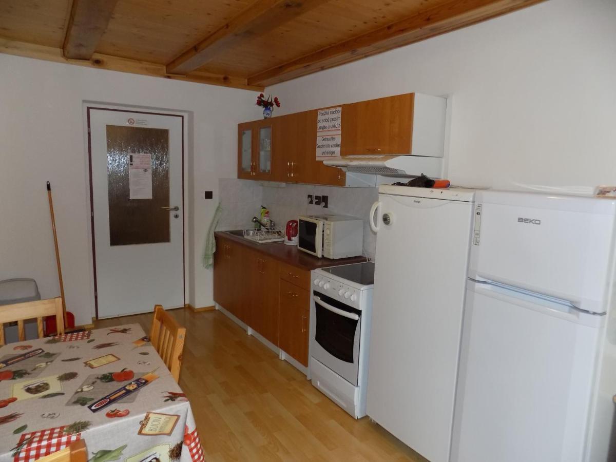 Ubytovani Apartmany Ferencikova Nové Hrady Εξωτερικό φωτογραφία